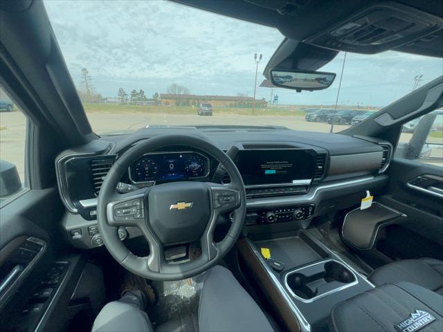 2026 Chevrolet Silverado 3500HD Crew Cab, Standard Bed, High Country, 4WD