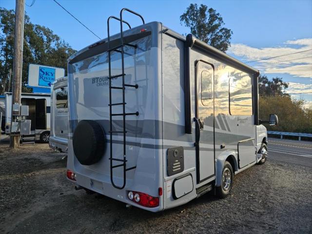 2026 Ford E-350 Cutaway Unknown