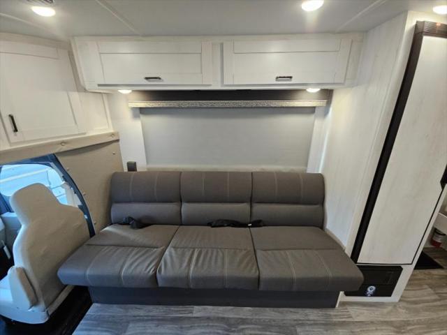 2026 Ford E-350 Cutaway Unknown