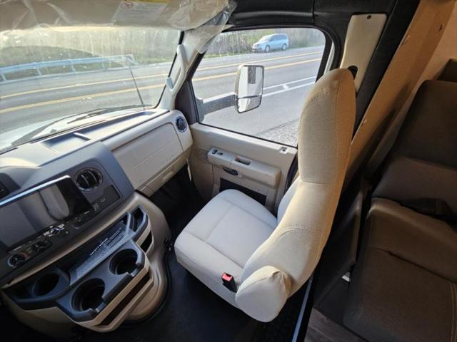 2026 Ford E-350 Cutaway Unknown