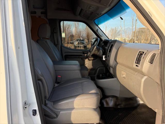 2021 Nissan 2500 SV High Roof V8