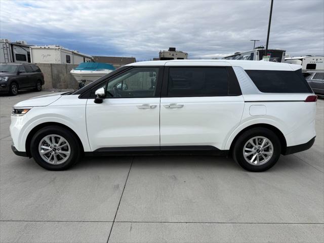 2024 Kia Carnival MPV LX Seat Package