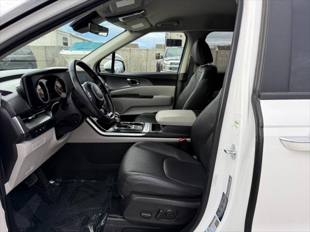 2024 Kia Carnival MPV LX Seat Package