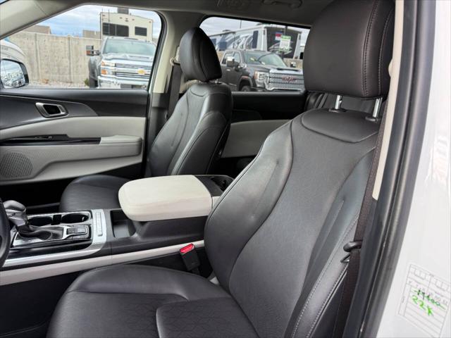2024 Kia Carnival MPV LX Seat Package