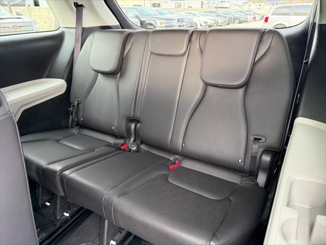 2024 Kia Carnival MPV LX Seat Package