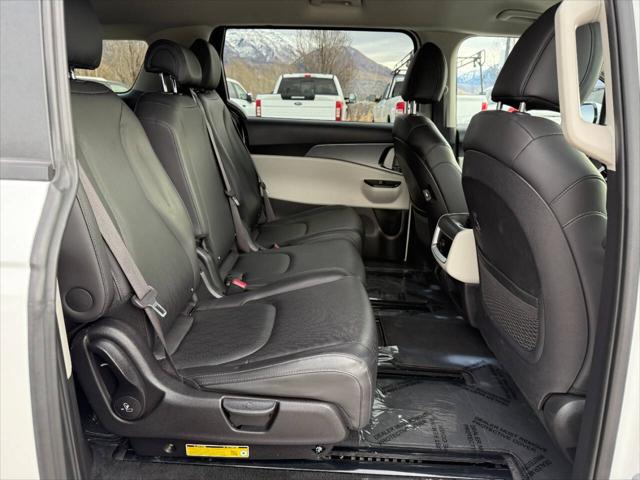 2024 Kia Carnival MPV LX Seat Package