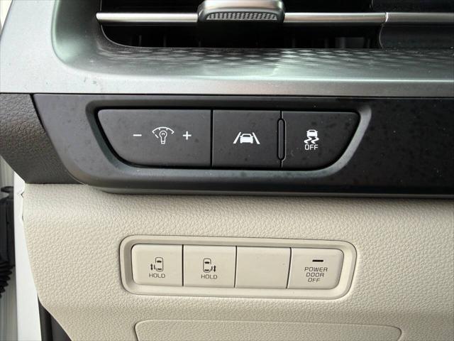 2024 Kia Carnival MPV LX Seat Package