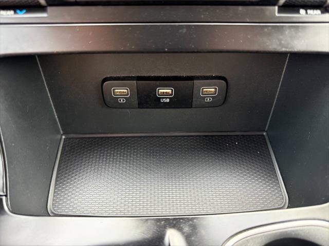2024 Kia Carnival MPV LX Seat Package
