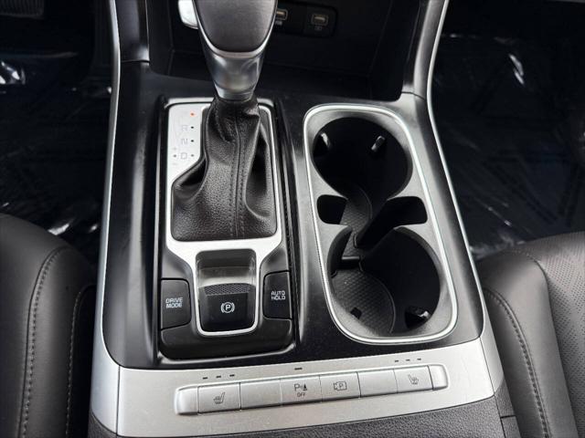 2024 Kia Carnival MPV LX Seat Package