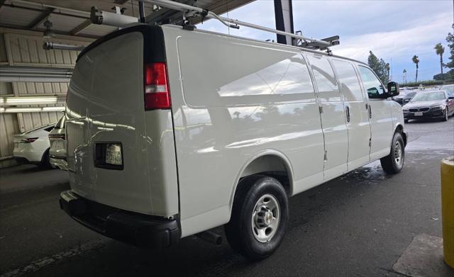 2025 Chevrolet Express Cargo Van RWD 2500 Extended Wheelbase WT
