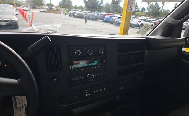 2025 Chevrolet Express Cargo Van RWD 2500 Extended Wheelbase WT