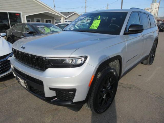 2024 Jeep Grand Cherokee L Altitude 4x4 for sale in Sioux City, IA