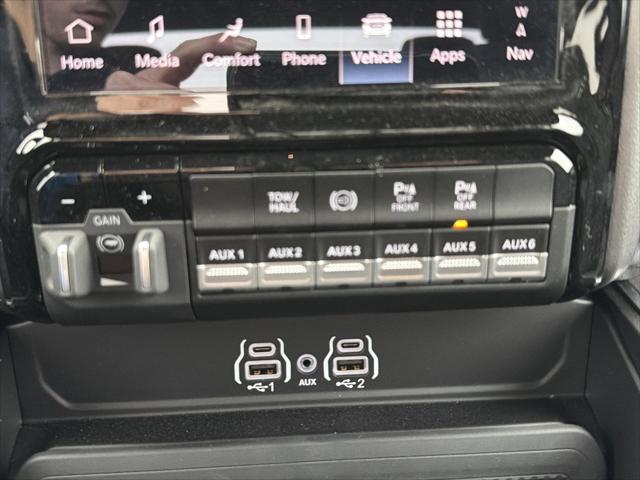 2025 Ram 2500 Big Horn Crew Cab 4x4 64 Box