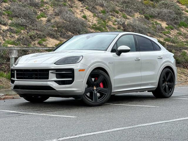 2025 Porsche Cayenne E-Hybrid S for sale in Seaside, CA