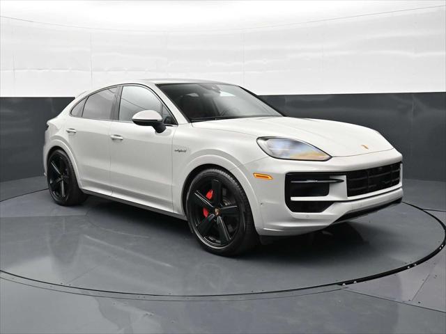 2025 Porsche Cayenne E-Hybrid S