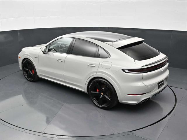 2025 Porsche Cayenne E-Hybrid S