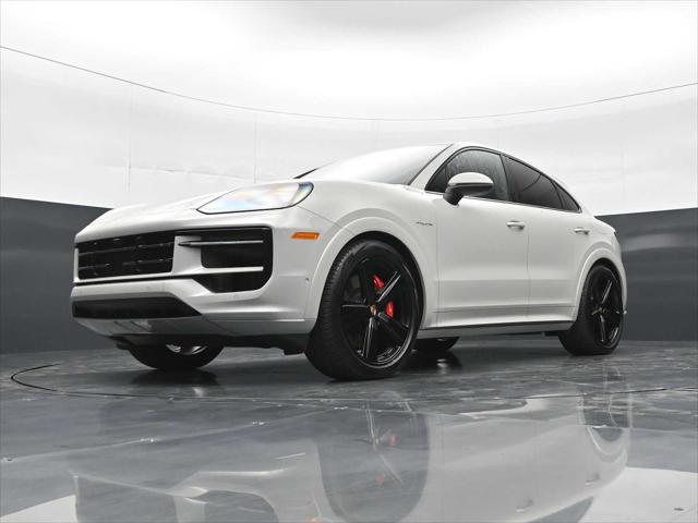 2025 Porsche Cayenne E-Hybrid S