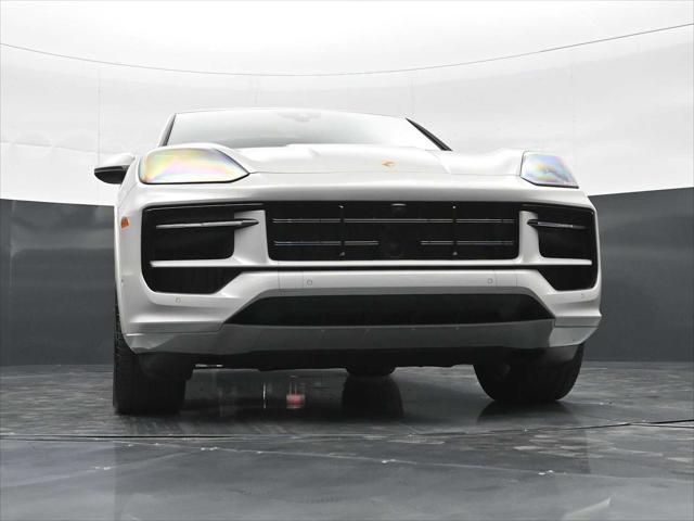 2025 Porsche Cayenne E-Hybrid S