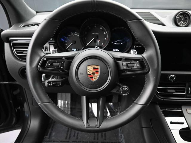 2025 Porsche Macan T