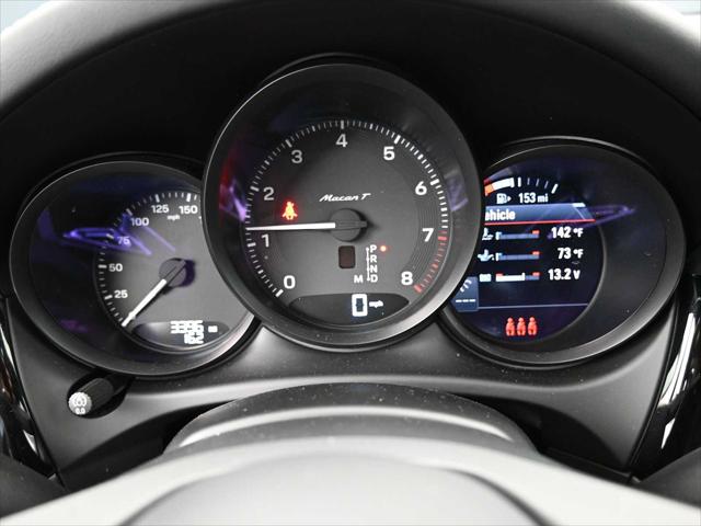 2025 Porsche Macan T