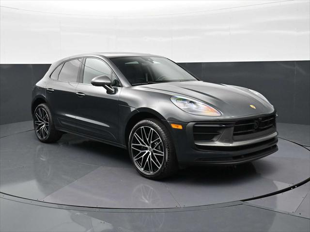 2025 Porsche Macan T