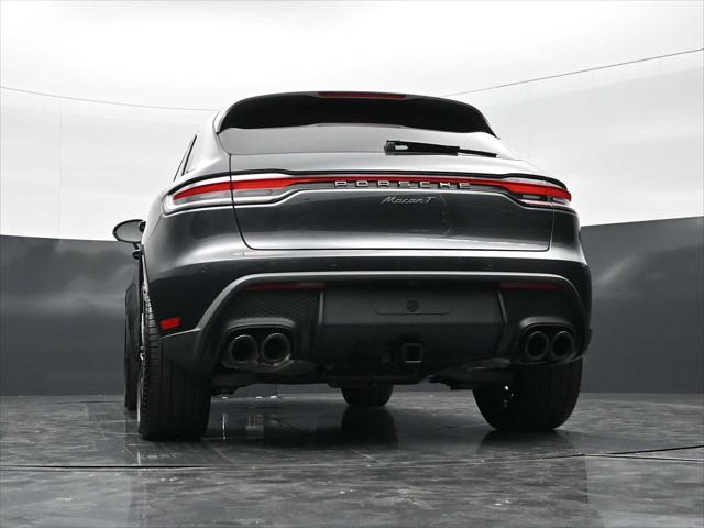 2025 Porsche Macan T