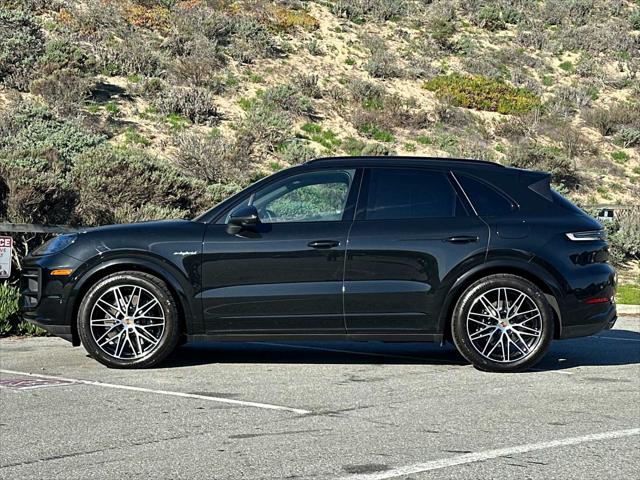 2025 Porsche Cayenne E-Hybrid E-Hybrid