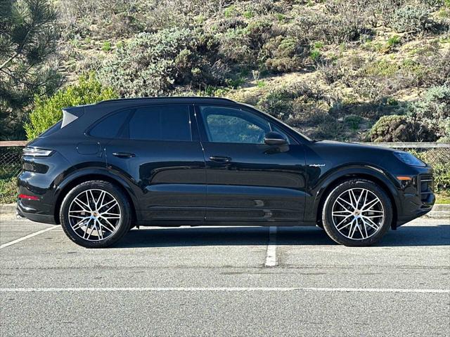 2025 Porsche Cayenne E-Hybrid E-Hybrid