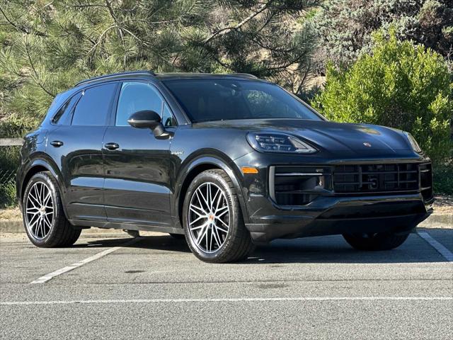 2025 Porsche Cayenne E-Hybrid E-Hybrid