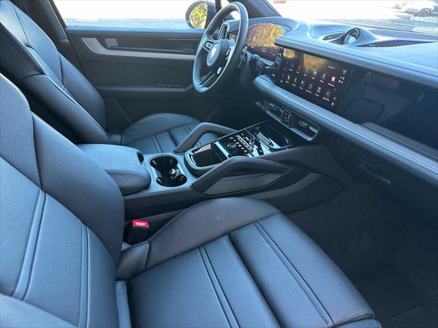 2025 Porsche Cayenne E-Hybrid E-Hybrid