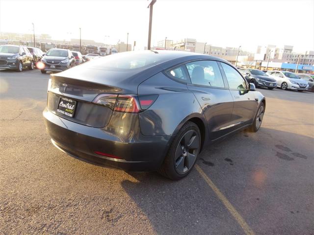 2022 Tesla Model 3 Rear-Wheel Drive
