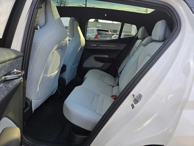 2026 Volvo EX30 Ultra Twin Motor Performance, Fully electric