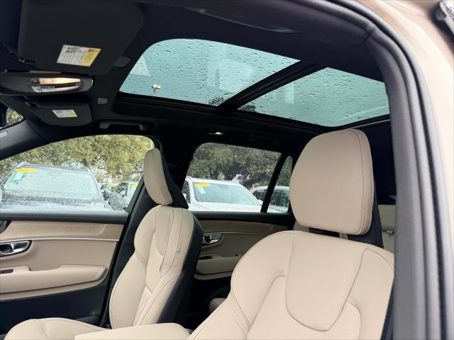 2026 Volvo XC90 Plus, B6 AWD Gas (mild hybrid), Gasoline, Bright, 7 Seats