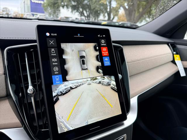 2026 Volvo XC90 Plus, B6 AWD Gas (mild hybrid), Gasoline, Bright, 7 Seats
