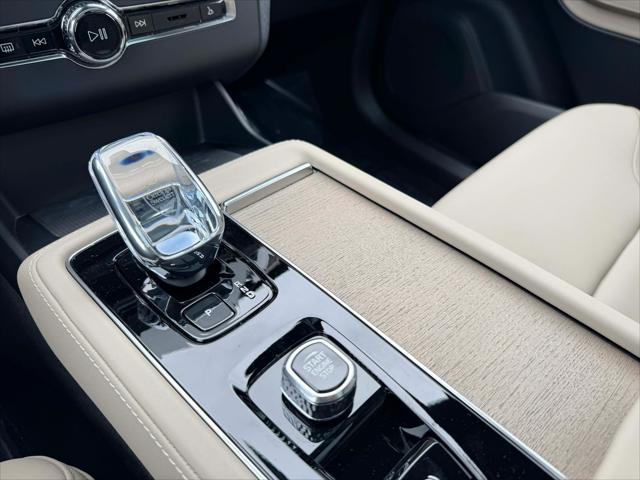 2026 Volvo XC90 Plus, B6 AWD Gas (mild hybrid), Gasoline, Bright, 7 Seats