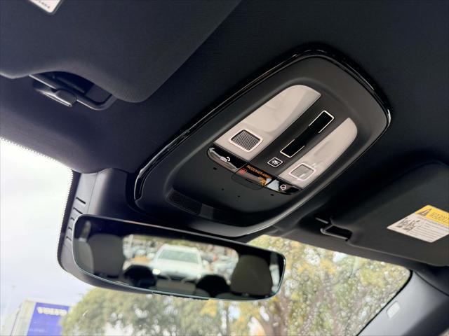 2026 Volvo XC90 Plus, B6 AWD Gas (mild hybrid), Gasoline, Bright, 7 Seats