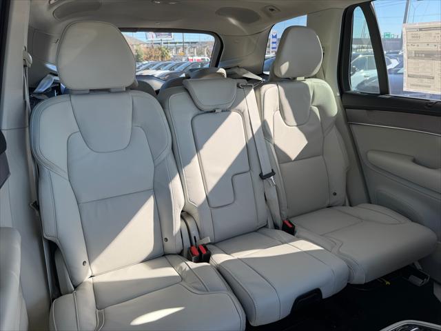2026 Volvo XC90 Ultra, B6 AWD Gas (mild hybrid), Gasoline, Bright, 7 Seats