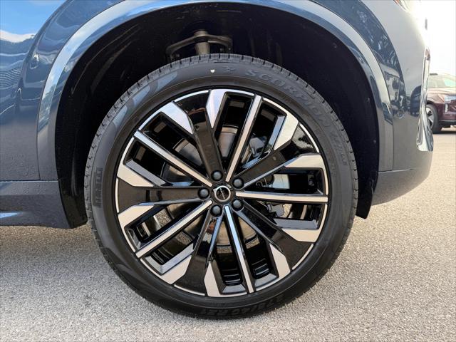 2026 Volvo XC90 Ultra, B6 AWD Gas (mild hybrid), Gasoline, Bright, 7 Seats