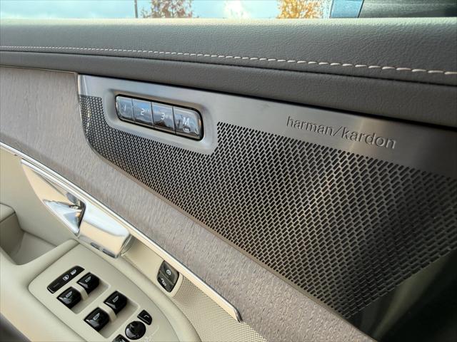 2026 Volvo XC90 Ultra, B6 AWD Gas (mild hybrid), Gasoline, Bright, 7 Seats