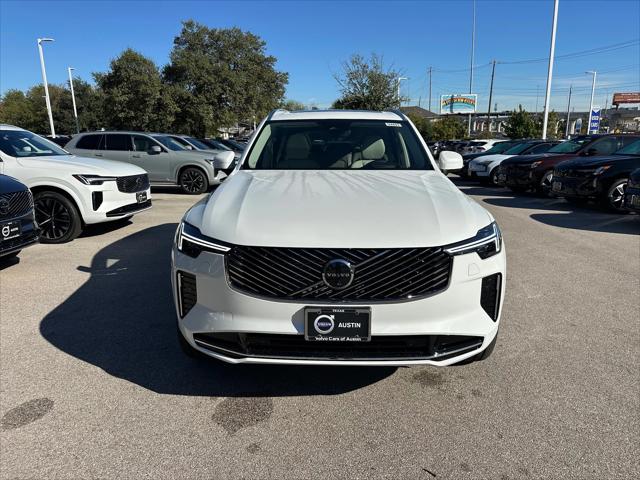 2026 Volvo XC90 Ultra, B6 AWD Gas (mild hybrid), Gasoline, Bright, 7 Seats