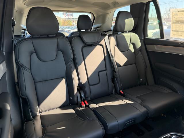 2026 Volvo XC90 Ultra Dark Theme, B6 AWD Gas (mild hybrid), Gasoline, 7 Seats