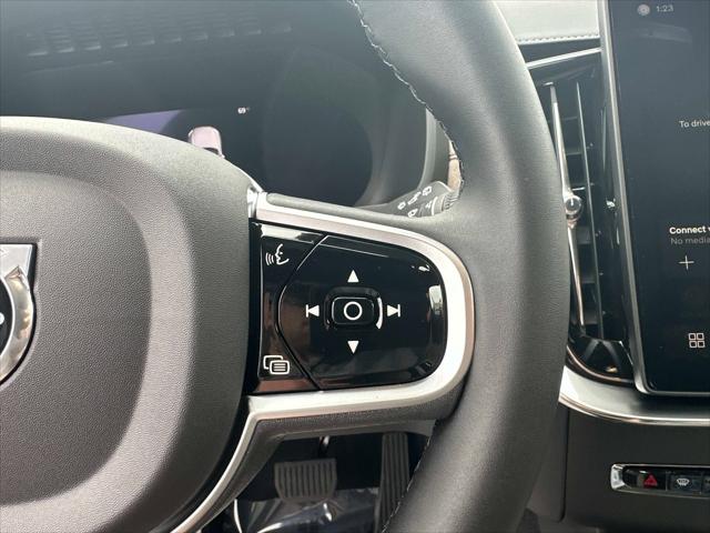 2026 Volvo XC90 Plus, B6 AWD Gas (mild hybrid), Gasoline, Bright, 7 Seats