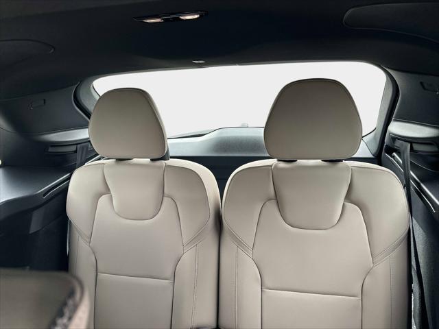 2026 Volvo XC90 Plus, B6 AWD Gas (mild hybrid), Gasoline, Bright, 7 Seats