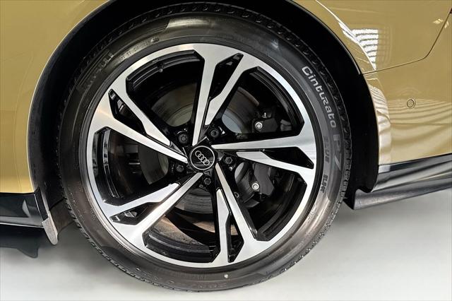 2023 Audi e-tron GT Prestige quattro