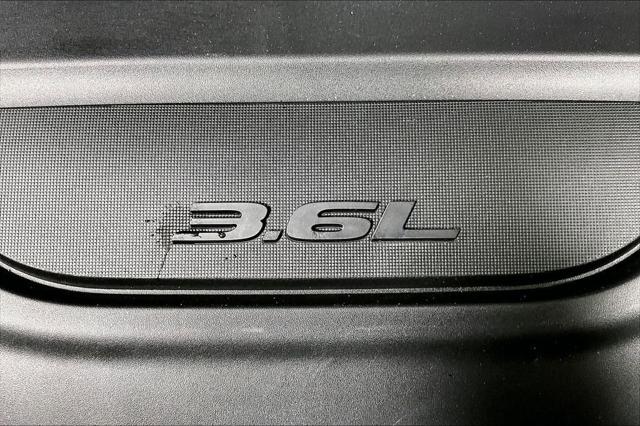 Used 2023 Chrysler Pacifica For Sale in Millington, TN