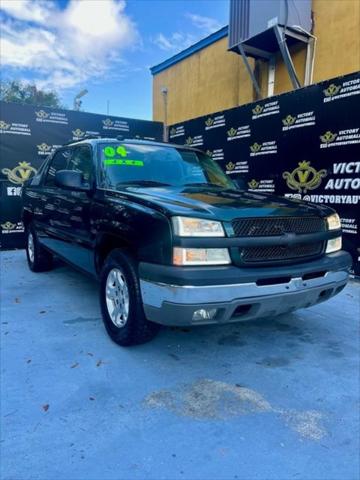 2004 Chevrolet Avalanche Base for sale in Tampa, FL