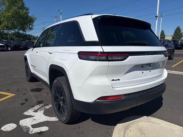 2026 Jeep Grand Cherokee Altitude 4x4