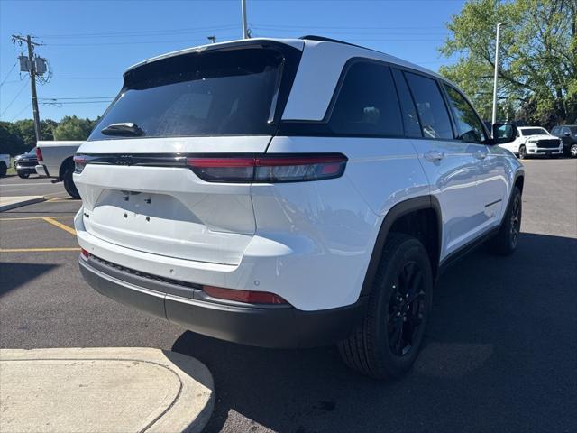 2026 Jeep Grand Cherokee Altitude 4x4