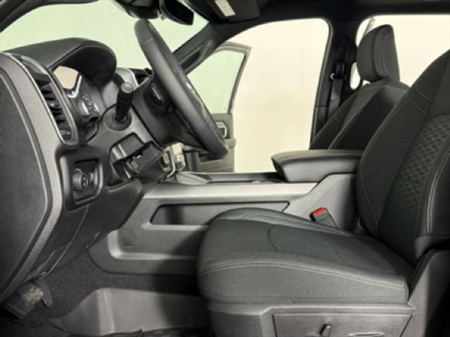 2026 Ram 3500 Big Horn Crew Cab 4x4 8 Box