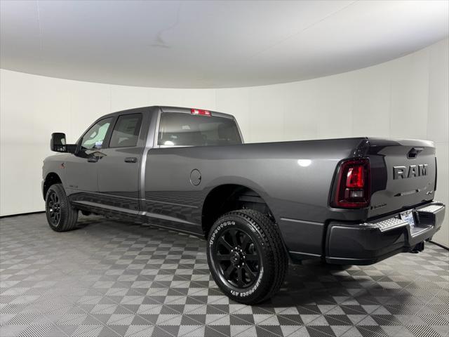 2026 Ram 3500 Big Horn Crew Cab 4x4 8 Box